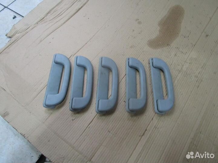 Ручка потолка W639 V-class Vito 651.940 2012