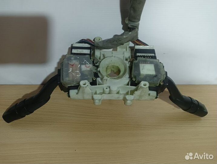 Подрулевой переключатель Ssangyong Actyon Sports 1