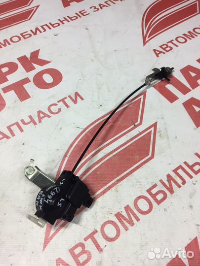 Замок лючка бака Lexus LS 460L