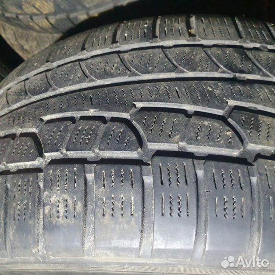Nokian WR 255/55 R18