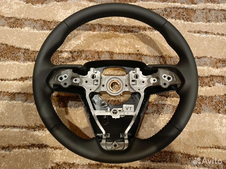 Новый кожаный руль Toyota Camry 70