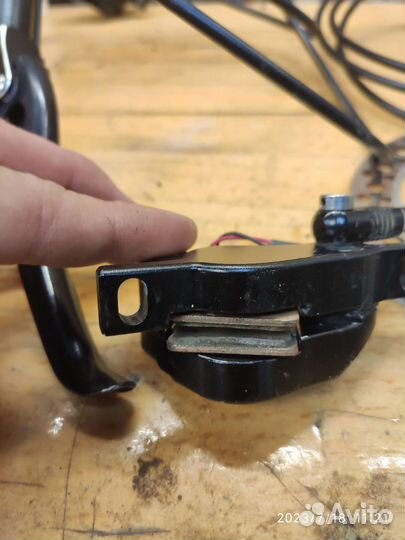 Гидравлическое тормоза, тормозные диски 160мм