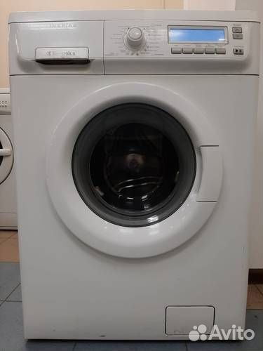 Стиральная машина Electrolux EWS10612W б/у