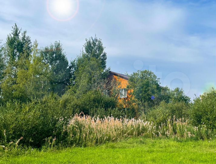 Коттедж 200 м² на участке 20 сот.