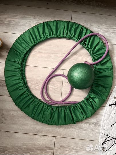 Обруч, мяч и скакалка гимнастические