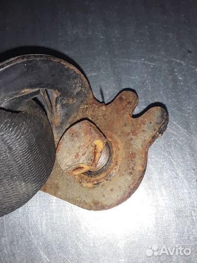 Защелка ремня безопасности mercedes