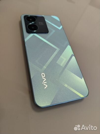 vivo Y22, 4/64 ГБ