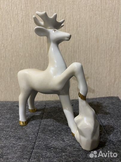 Фарфоровые статуэтки