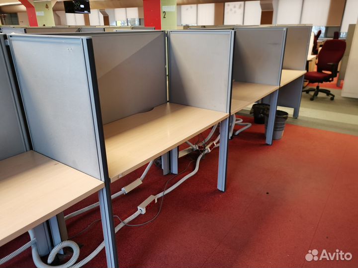 Стол с перегородкой (рабочее место) 200+штук