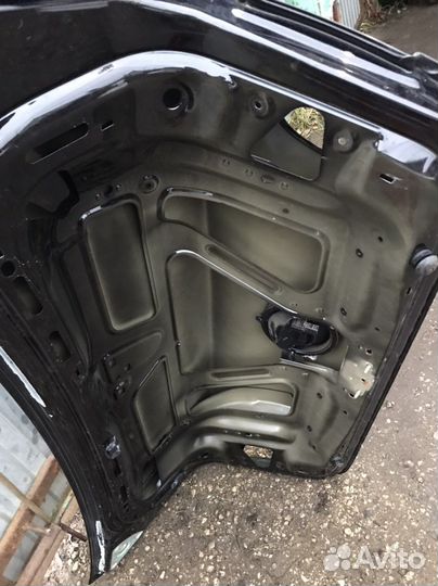 Крышка багажника Volkswagen Passat B6