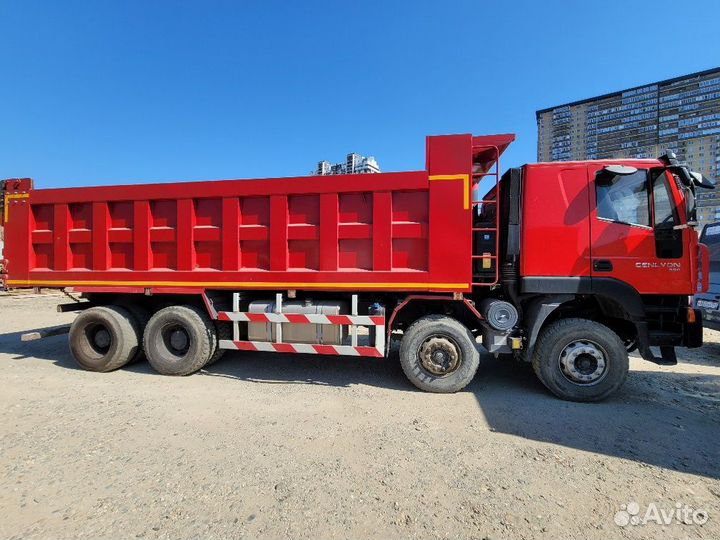 IVECO-Hongyan 8x4 (CQ1314/3304/3314), 2021