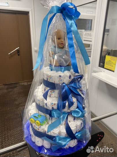 На выписку торт из памперсов