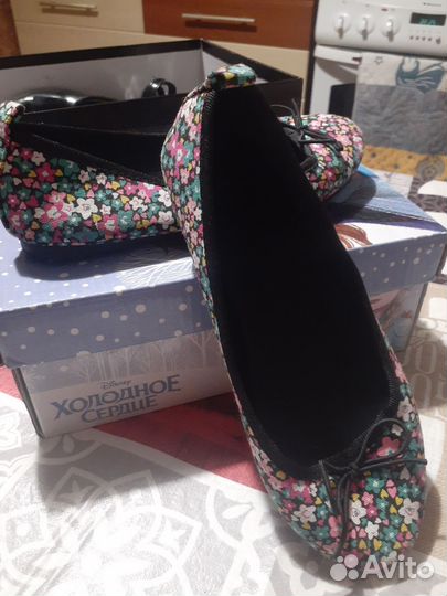 Балетки для девочки 32 размер новые