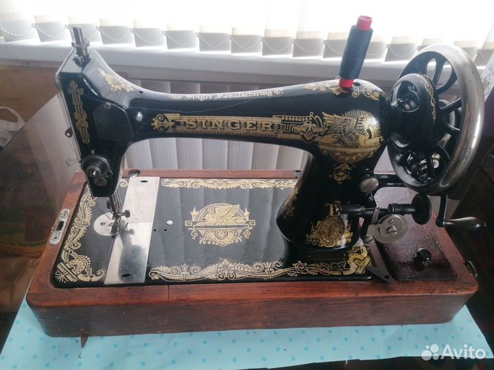Швейная машина Singer