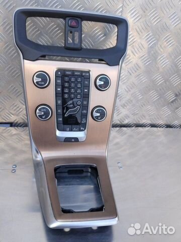 Центральная консоль Volvo V40Cc 2.0 B5204T