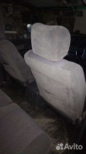 Продам сидения Isuzu bighorn