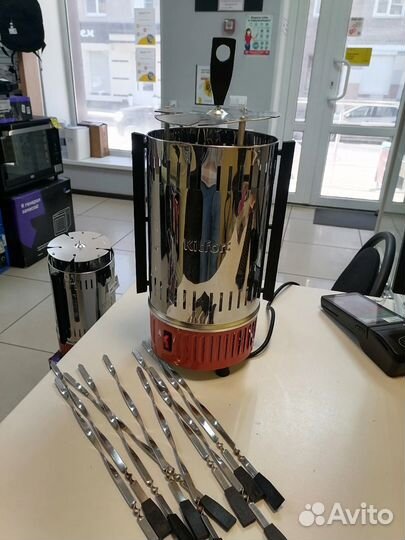 Электрошашлычница Kitfort KT-1407