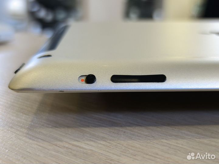 Планшет Apple iPad 4 (Wi-Fi+Cellular) 128GB