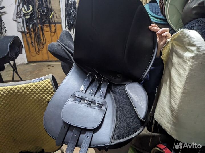 Седло для лошади универсальное