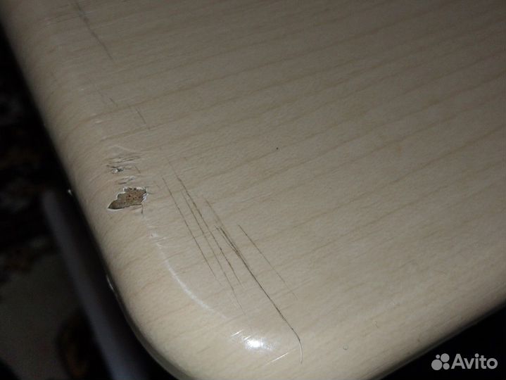 Туалетный/компьютерный столик