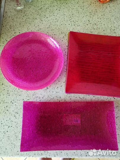 Набор тарелок новый, стекло