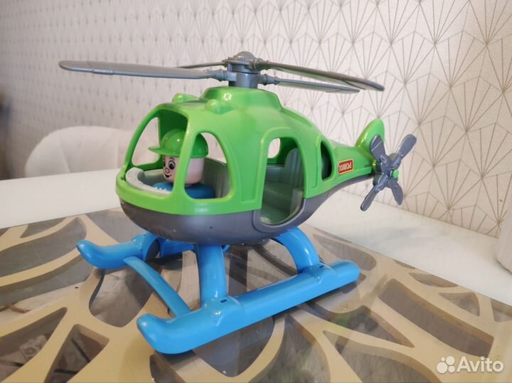 Вертолет 