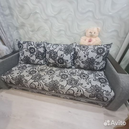 Диван раскладной бу