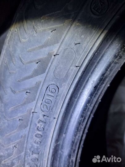 Nokian Tyres Hakkapeliitta 8 225/55 R17