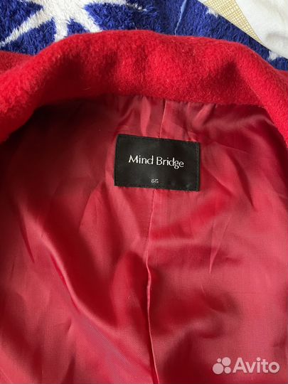 Пальто женское демисезонное