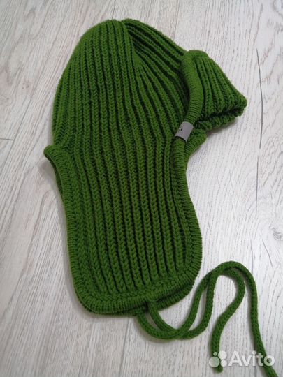 Шапка женская вязаная