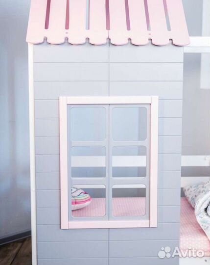 Детская кроватка домик с крышей