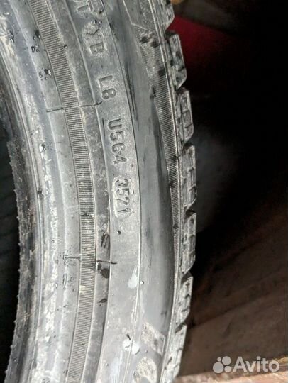 Pirelli Ice Zero FR 225/45 R19