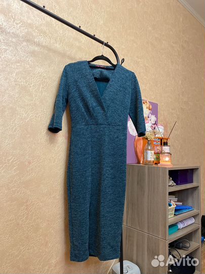 Платье женское