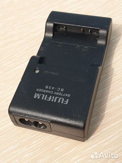 Зарядное устройство Fujifilm BC - 45B. Оригинал