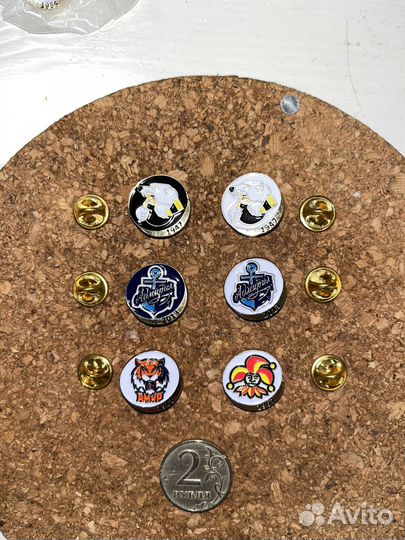 Хоккейные значки кхл