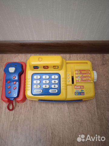 Кассовый аппарат игрушечный