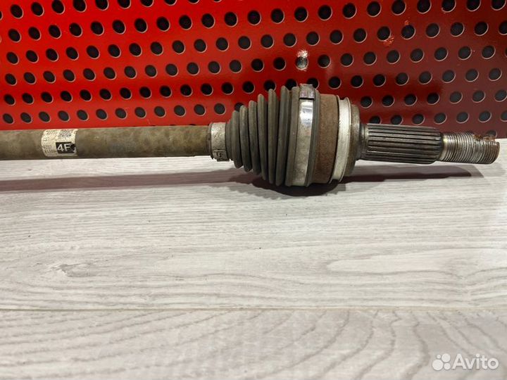 Полуось задняя (приводной вал, шрус) Lexus Nx 300H