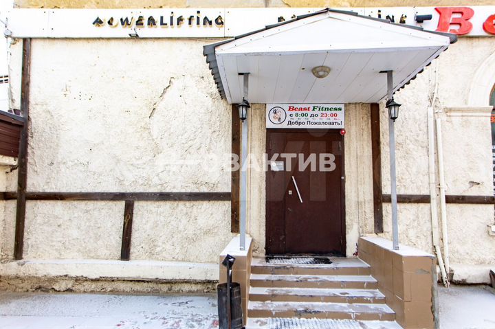 Продам помещение свободного назначения, 725 м²