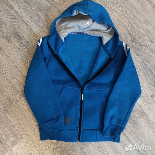 Спортивный костюм на мальчика 128-134