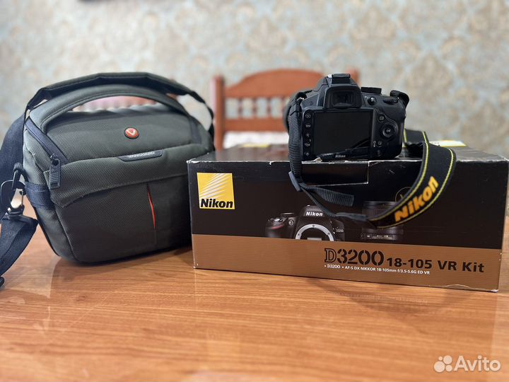 Зеркальный фотоаппарат Nikon D3200