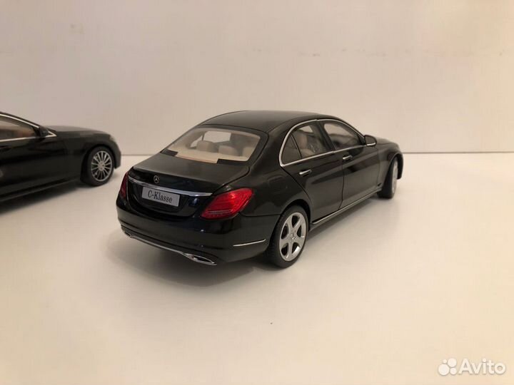 Mercedes Benz E-Klasse 1/18