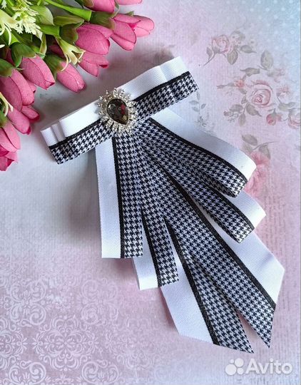 Комплект бантики и брошь-галстук к школе