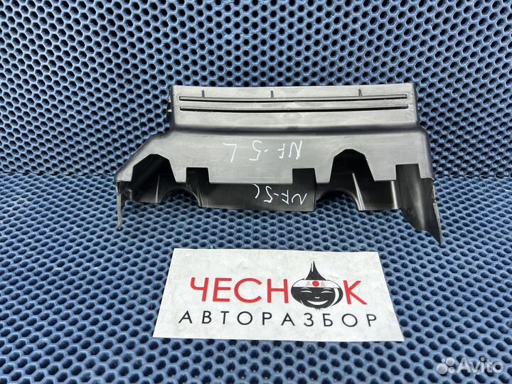 Воздуховод радиатора левый VW Touareg 2010-2014