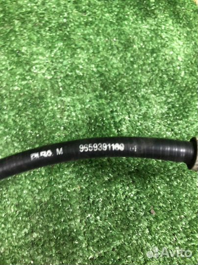 Троса ручного тормоза Peugeot 308