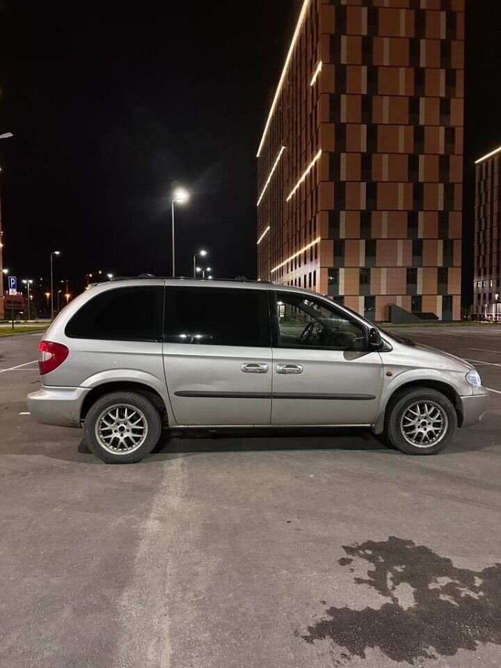 Chrysler Voyager: фото владельца