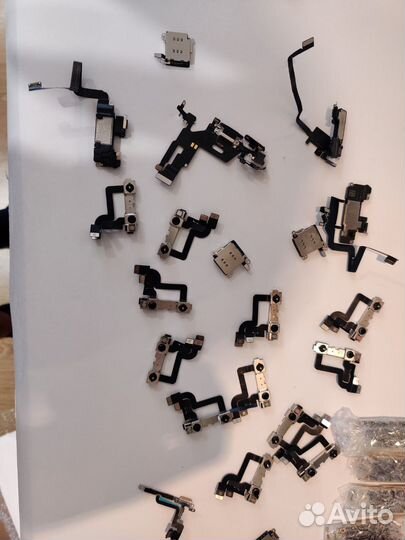 Запчасти iPhone