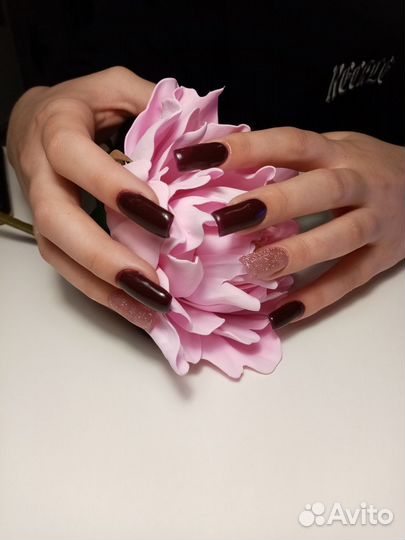 Маникюр, педикюр