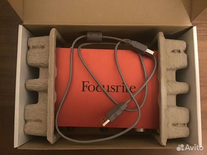 Focusrite Scarlett 2i4 1st gen