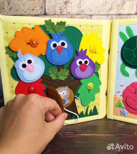 Развивающая книга из фетра / Фетровая книжка