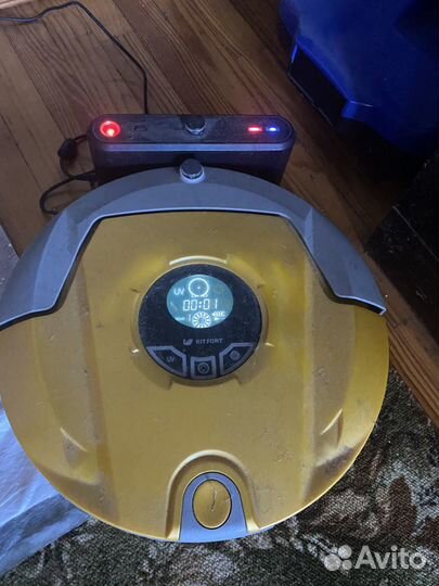 Робот-пылесос Kitfort KT-501-4